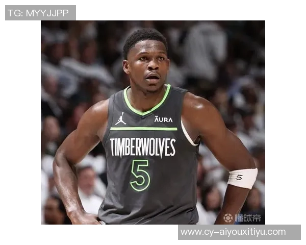 爱德华兹表现平平大胜无碍仅得13分4篮板3助攻2抢断